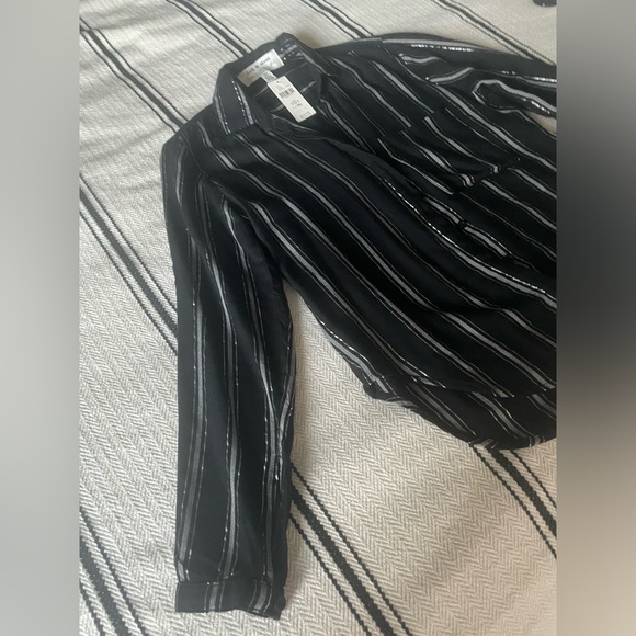 Cloth & Stone Dara Petite Buttondown NWT - Picture 6 of 8